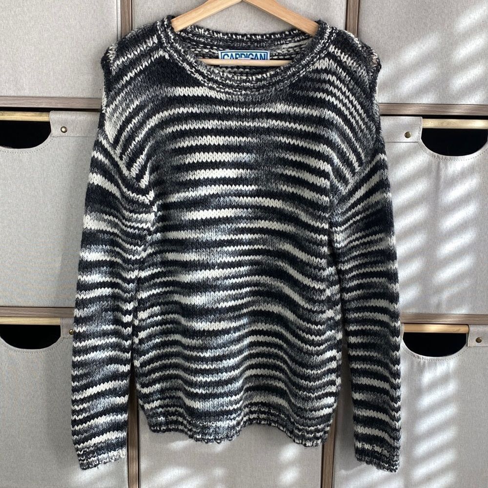Cardigan brand Peruvian alpaca crew neck